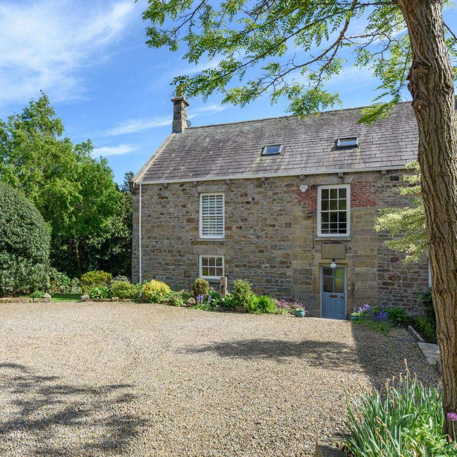 10 Bed Stunning House In Village, With Hot Tub Ovingham Экстерьер фото