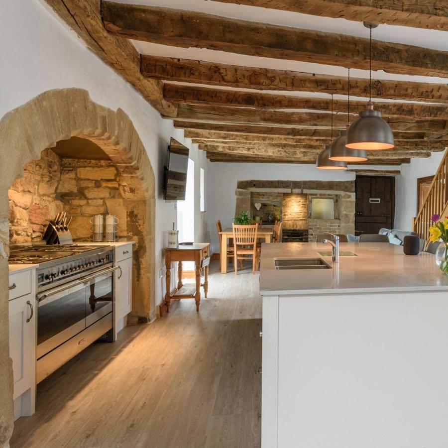 10 Bed Stunning House In Village, With Hot Tub Ovingham Экстерьер фото