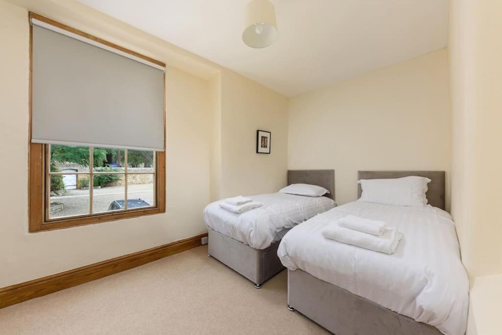 10 Bed Stunning House In Village, With Hot Tub Ovingham Экстерьер фото